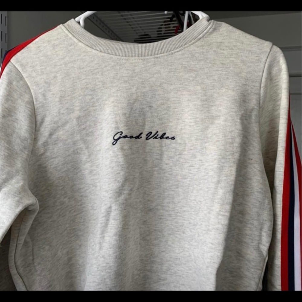 Cropped sweatshirt